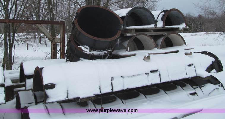 image for item G2916 Approximately 20 Efco bullnose concrete forms