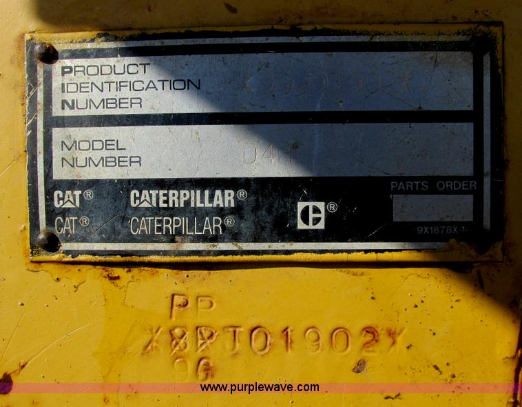 image for item A8504 1996 Caterpillar D4H LGP dozer