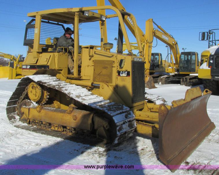 image for item A8504 1996 Caterpillar D4H LGP dozer