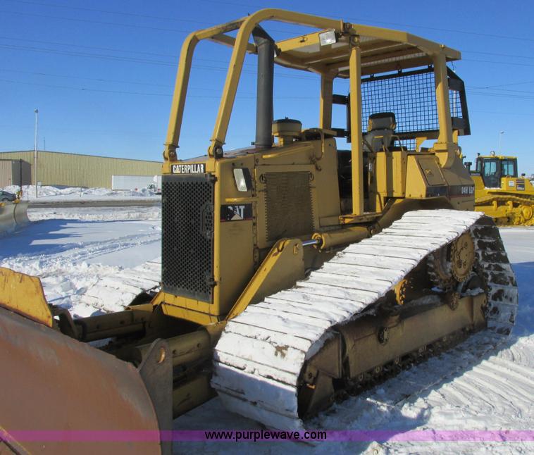 image for item A8504 1996 Caterpillar D4H LGP dozer