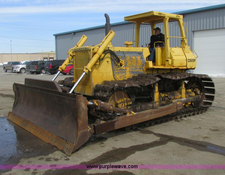 image for item A8506 1985 Komatsu D65P-8  dozer