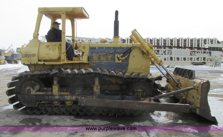 image for item A8506 1985 Komatsu D65P-8  dozer