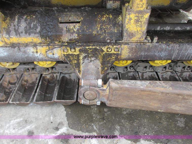 image for item A8506 1985 Komatsu D65P-8  dozer