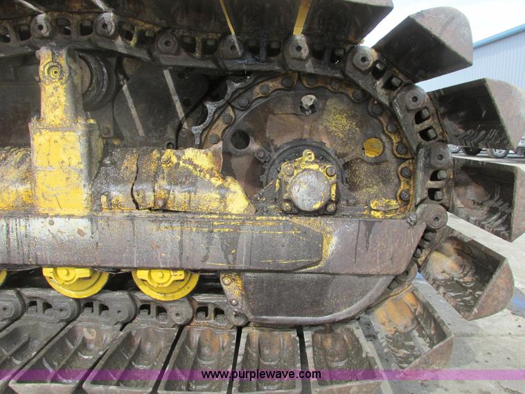 image for item A8506 1985 Komatsu D65P-8  dozer