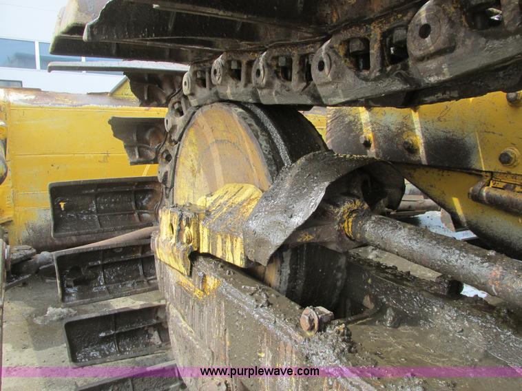 image for item A8506 1985 Komatsu D65P-8  dozer