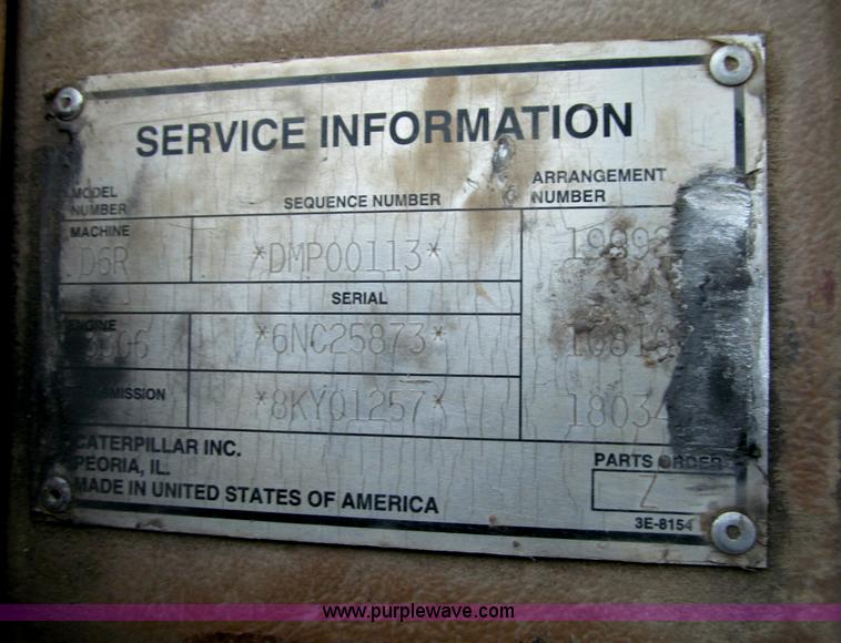 image for item D7173 2001 Caterpillar D6R XW dozer