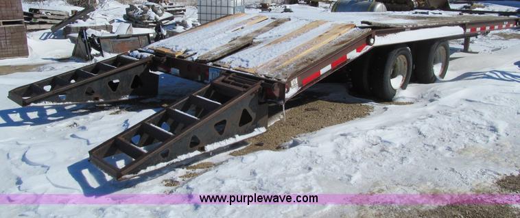 image for item D7241 1997 Trail King TK24-2400 equipment trailer