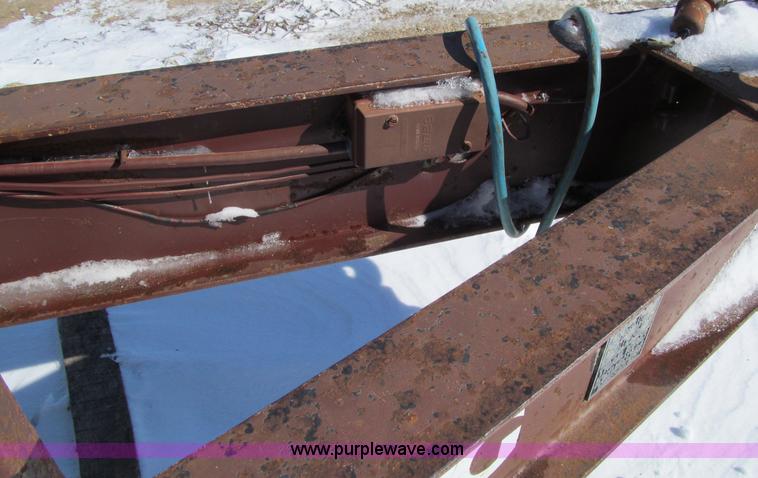 image for item D7241 1997 Trail King TK24-2400 equipment trailer