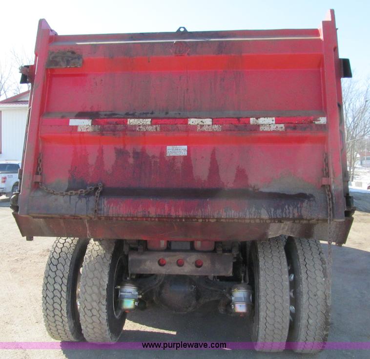image for item D7244 2007 Mack CT713 Granite tandem axle dump truck