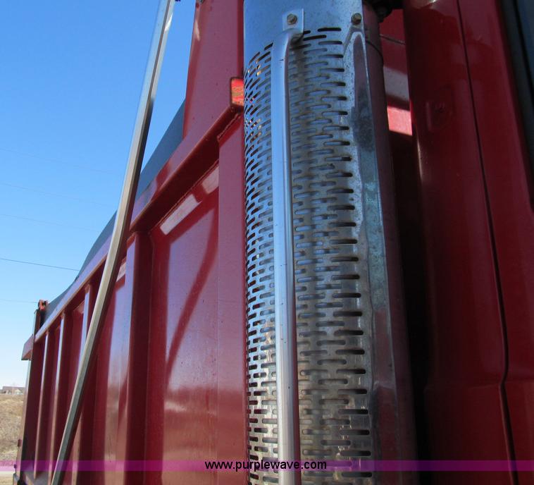 image for item D7244 2007 Mack CT713 Granite tandem axle dump truck