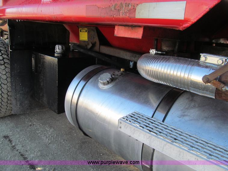 image for item D7244 2007 Mack CT713 Granite tandem axle dump truck