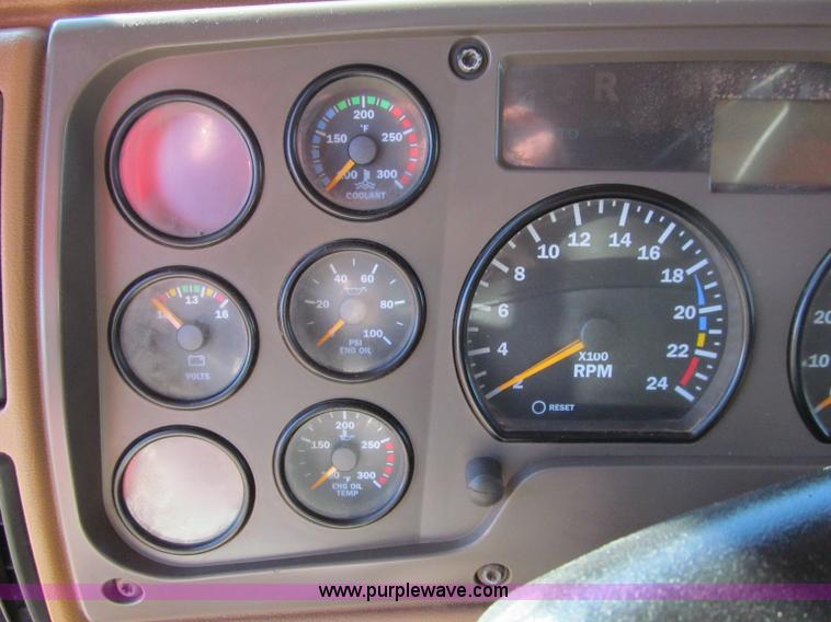 image for item D7244 2007 Mack CT713 Granite tandem axle dump truck