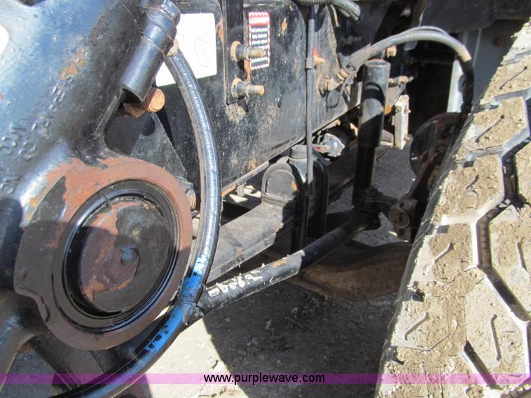 image for item D7244 2007 Mack CT713 Granite tandem axle dump truck