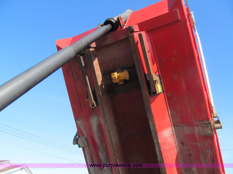 image for item D7244 2007 Mack CT713 Granite tandem axle dump truck