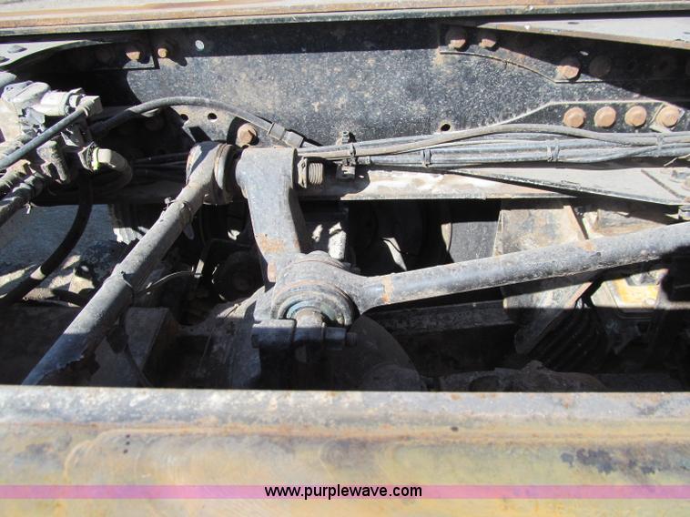 image for item D7244 2007 Mack CT713 Granite tandem axle dump truck