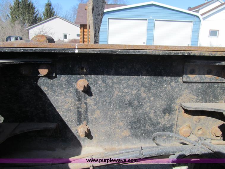 image for item D7244 2007 Mack CT713 Granite tandem axle dump truck