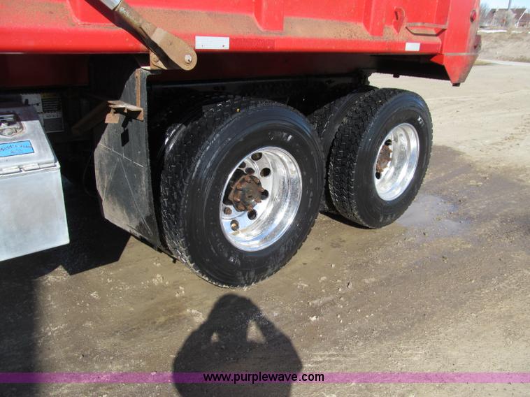 image for item D7244 2007 Mack CT713 Granite tandem axle dump truck