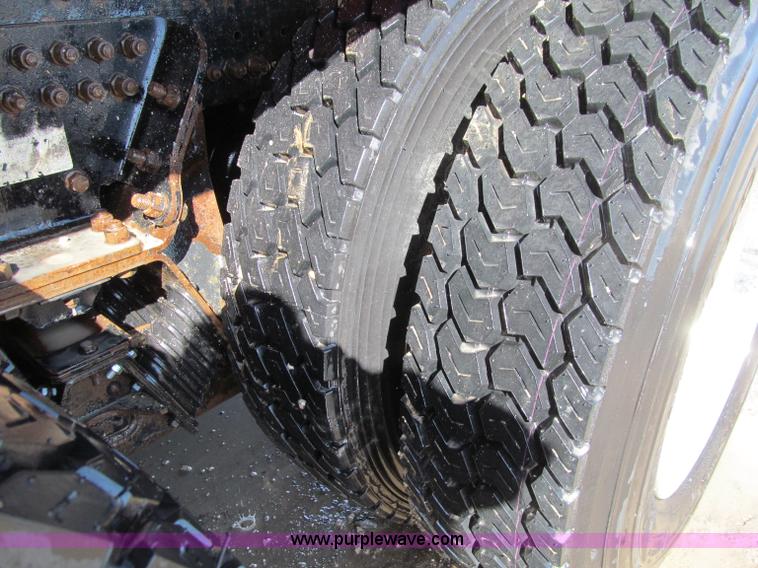 image for item D7244 2007 Mack CT713 Granite tandem axle dump truck