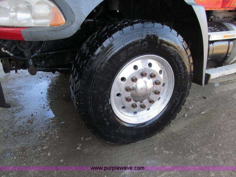 image for item D7244 2007 Mack CT713 Granite tandem axle dump truck