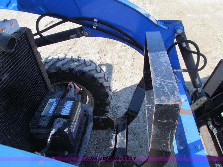 image for item D7245 2006 New Holland TC45A MFWD tractor