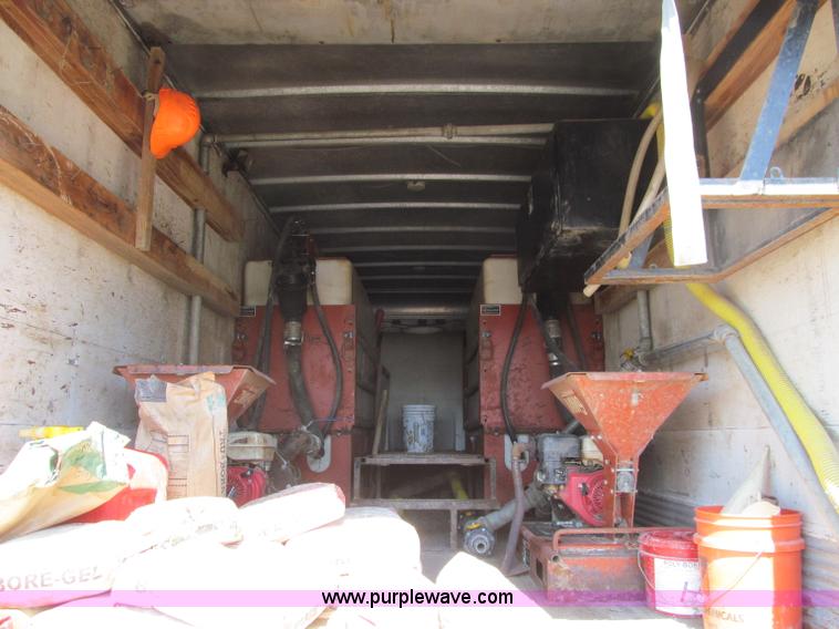 image for item D7249 1990 Ford CL9000 box truck