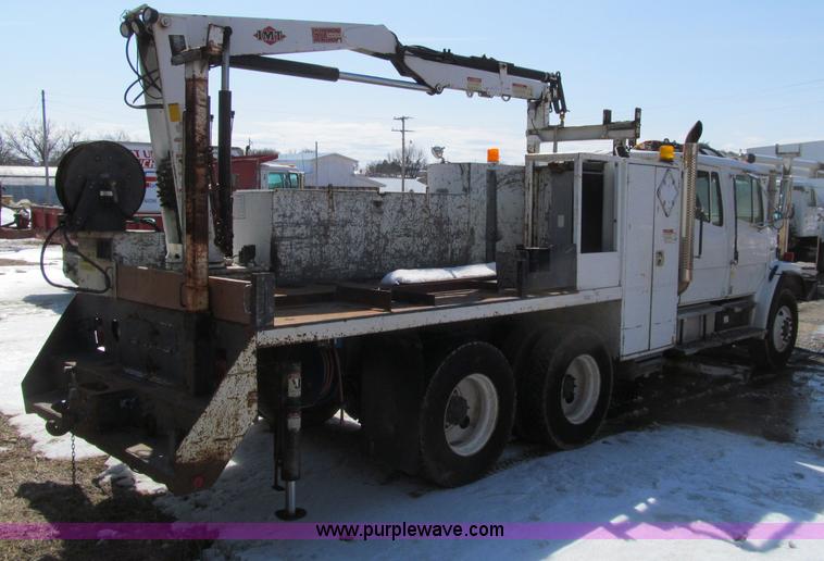 image for item D7250 2003 Freightliner FL80 Crew Cab tandem axle boom truck