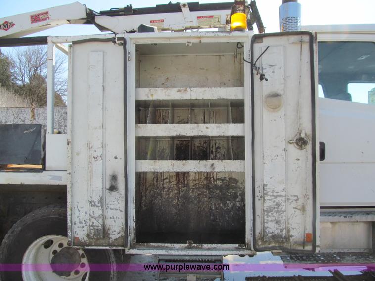 image for item D7250 2003 Freightliner FL80 Crew Cab tandem axle boom truck