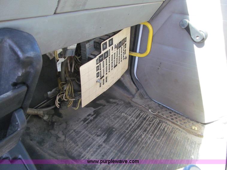 image for item D7250 2003 Freightliner FL80 Crew Cab tandem axle boom truck