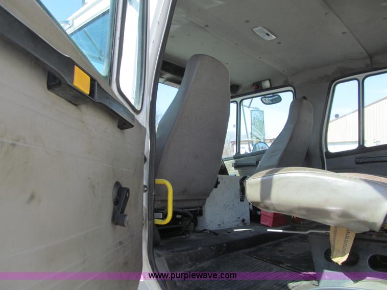 image for item D7250 2003 Freightliner FL80 Crew Cab tandem axle boom truck