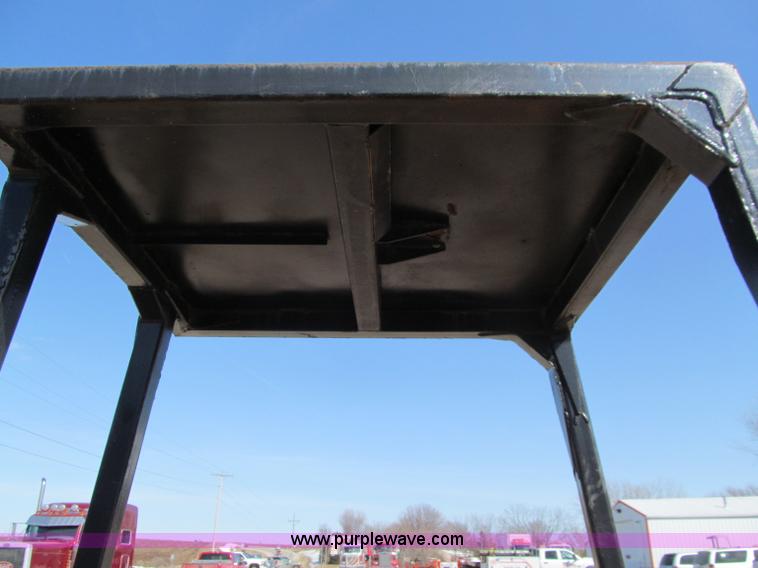 image for item D7252 1979 Case 475 crawler vibratory plow