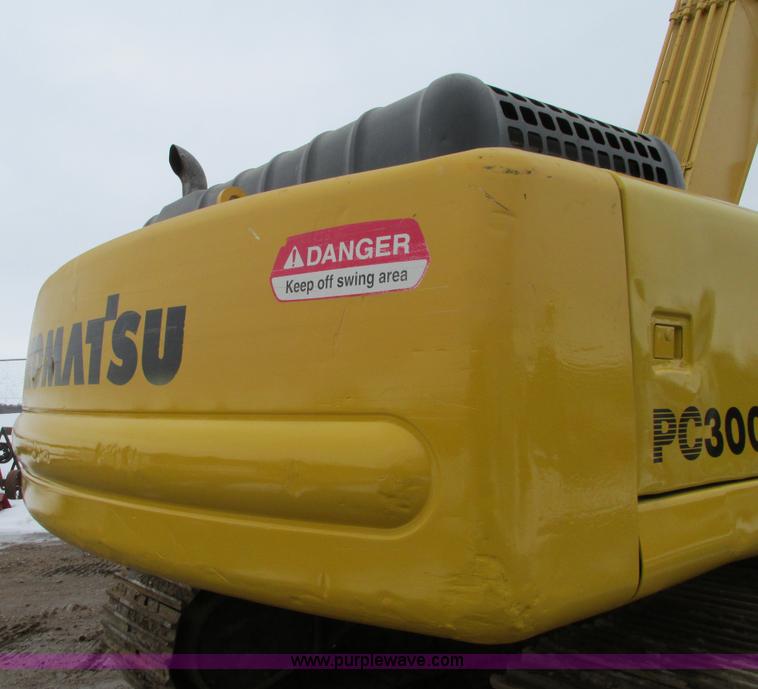 image for item E5020 2000 Komatsu PC300LC-6LE excavator