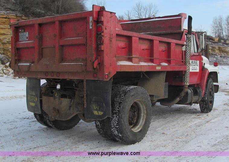 image for item F5952 1979 International 1954 dump truck