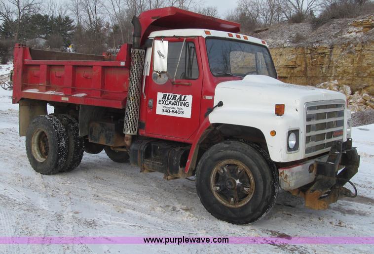 image for item F5952 1979 International 1954 dump truck