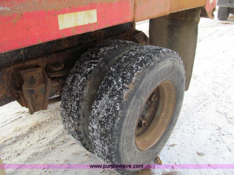 image for item F5952 1979 International 1954 dump truck