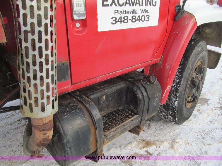 image for item F5952 1979 International 1954 dump truck