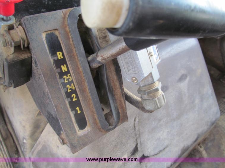 image for item F5952 1979 International 1954 dump truck