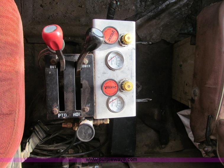 image for item F5953 1978 International F2674 quad axle dump truck