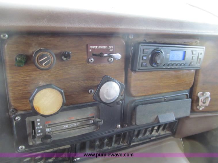 image for item F5953 1978 International F2674 quad axle dump truck