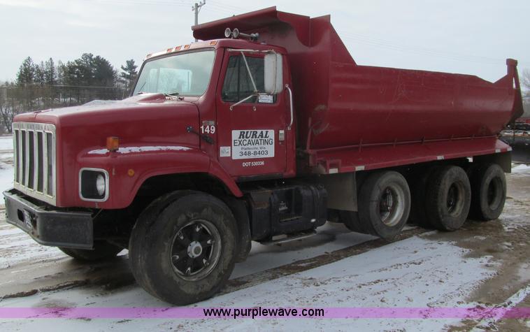 image for item F5954 1984 International F2674 tri axle dump truck
