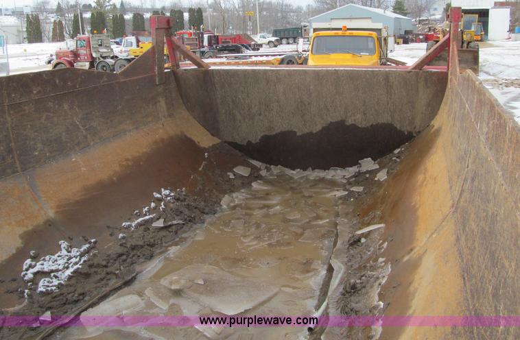 image for item F5954 1984 International F2674 tri axle dump truck