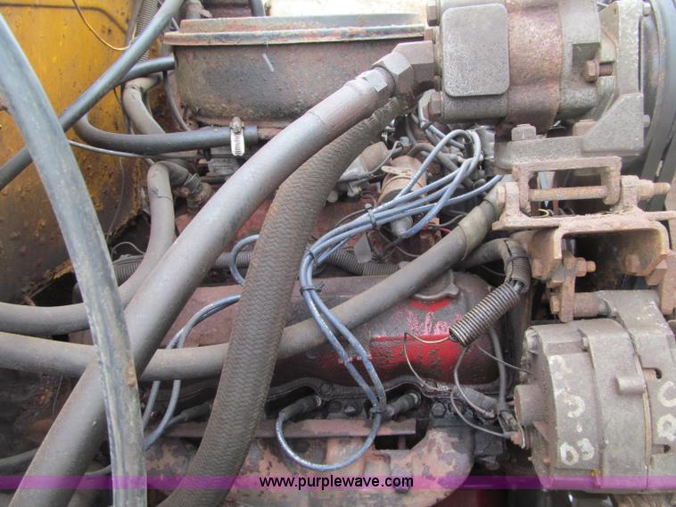 image for item F5955 1979 International 1824 dump truck