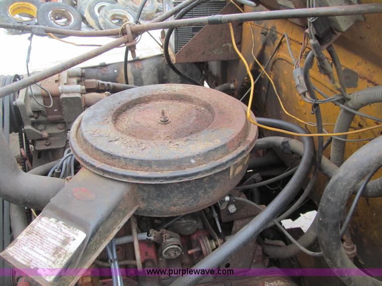 image for item F5955 1979 International 1824 dump truck