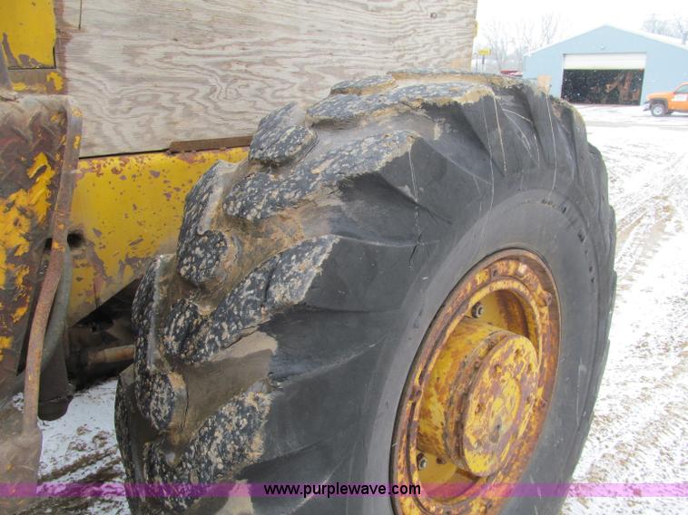 image for item F5956 LeTaurneau-Westinghouse LW300 wheel loader