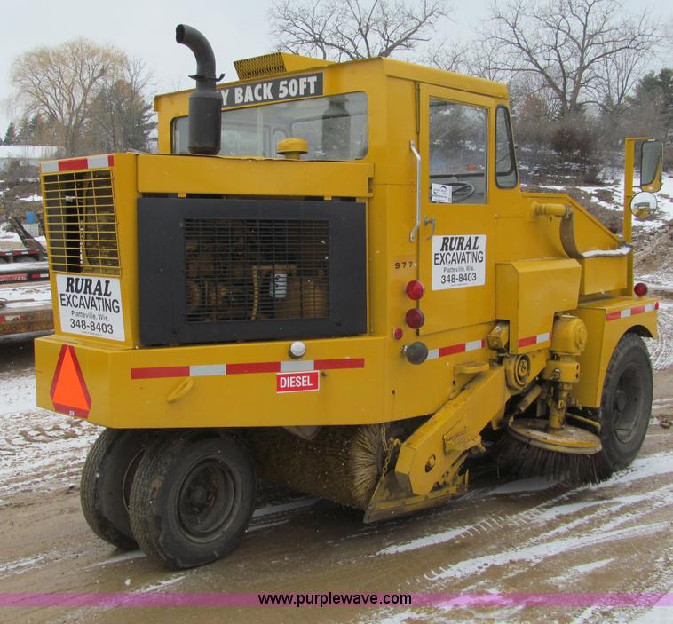 image for item F5957 Elgin 977 street sweeper