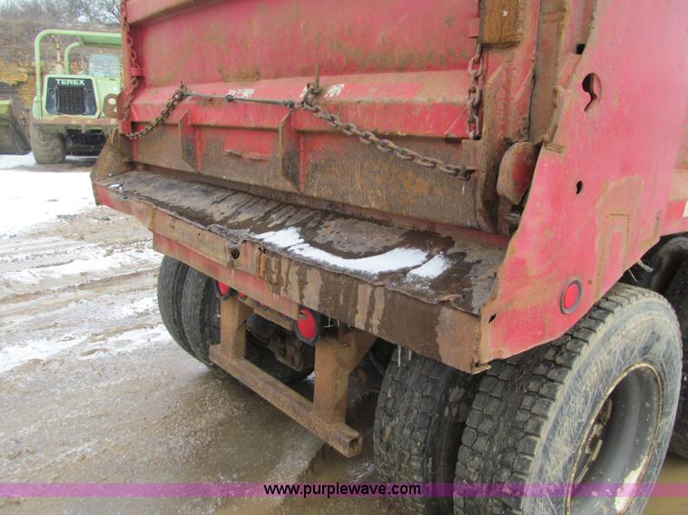 image for item F5958 1980 Mack DM686 tri axle dump truck