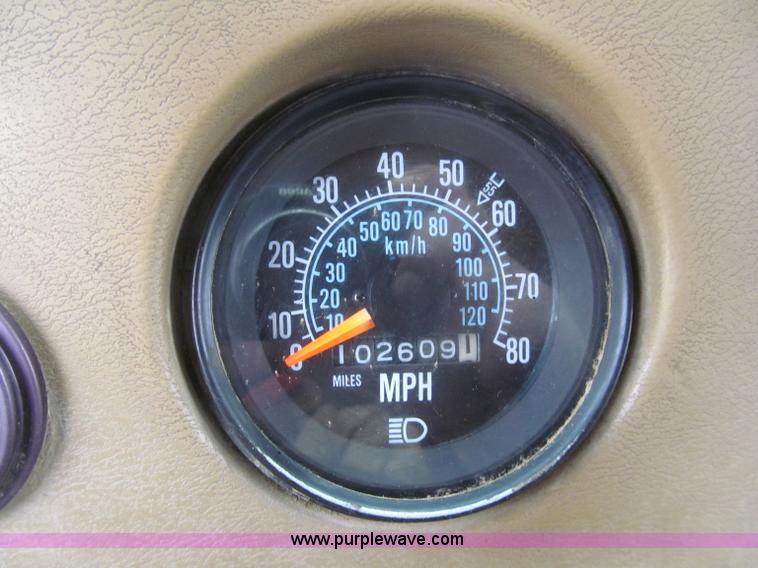 image for item F5958 1980 Mack DM686 tri axle dump truck