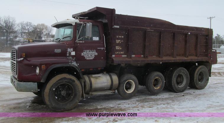 image for item F5960 1986 Ford 9000 quad axle dump truck