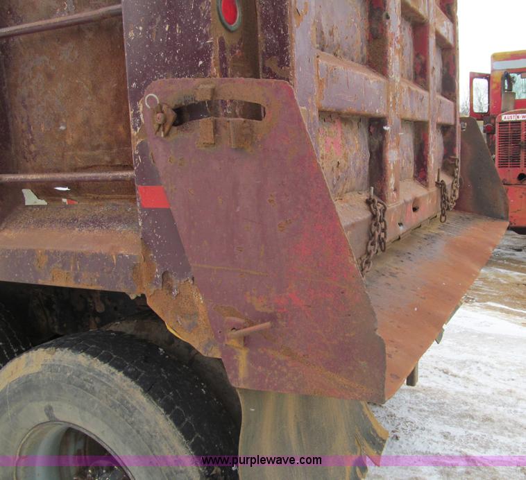 image for item F5960 1986 Ford 9000 quad axle dump truck