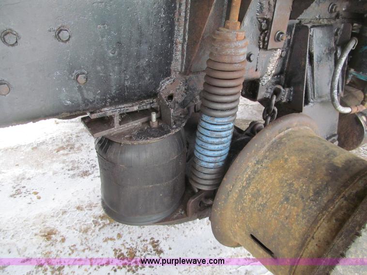 image for item F5960 1986 Ford 9000 quad axle dump truck