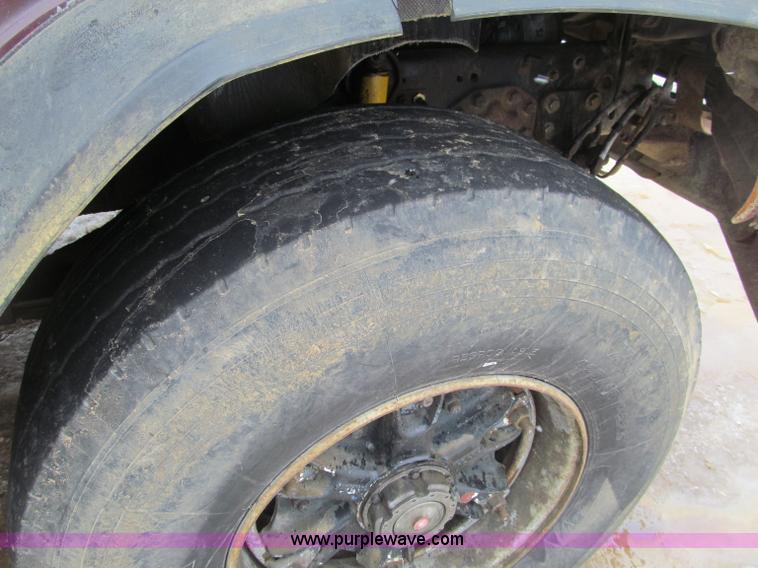 image for item F5960 1986 Ford 9000 quad axle dump truck